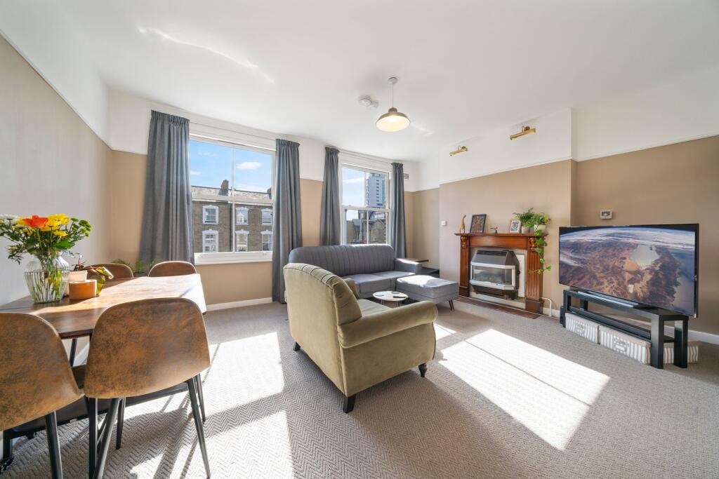 Main image of property: Woodstock Road, N4 3EX
