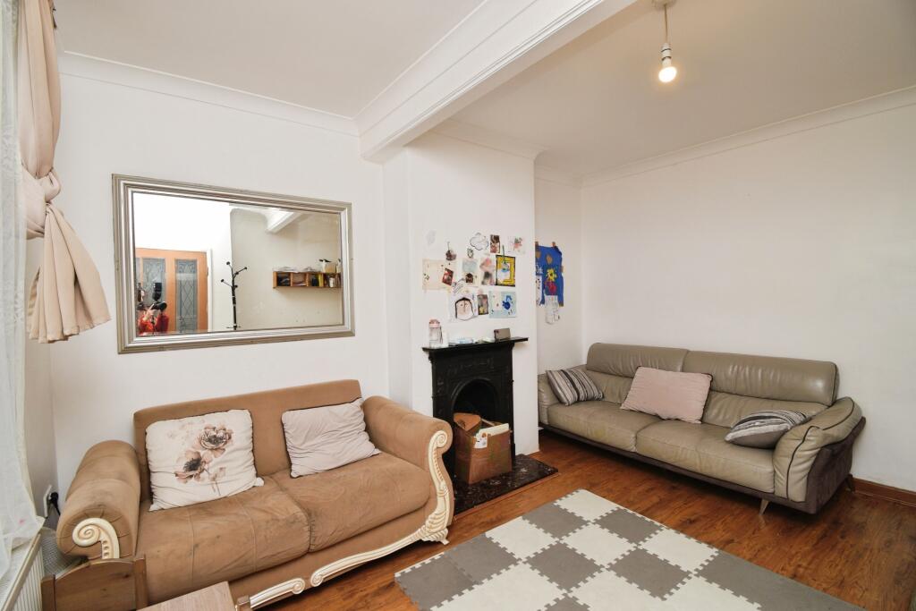 House in London, Royal Borough of Greenwich - View 5