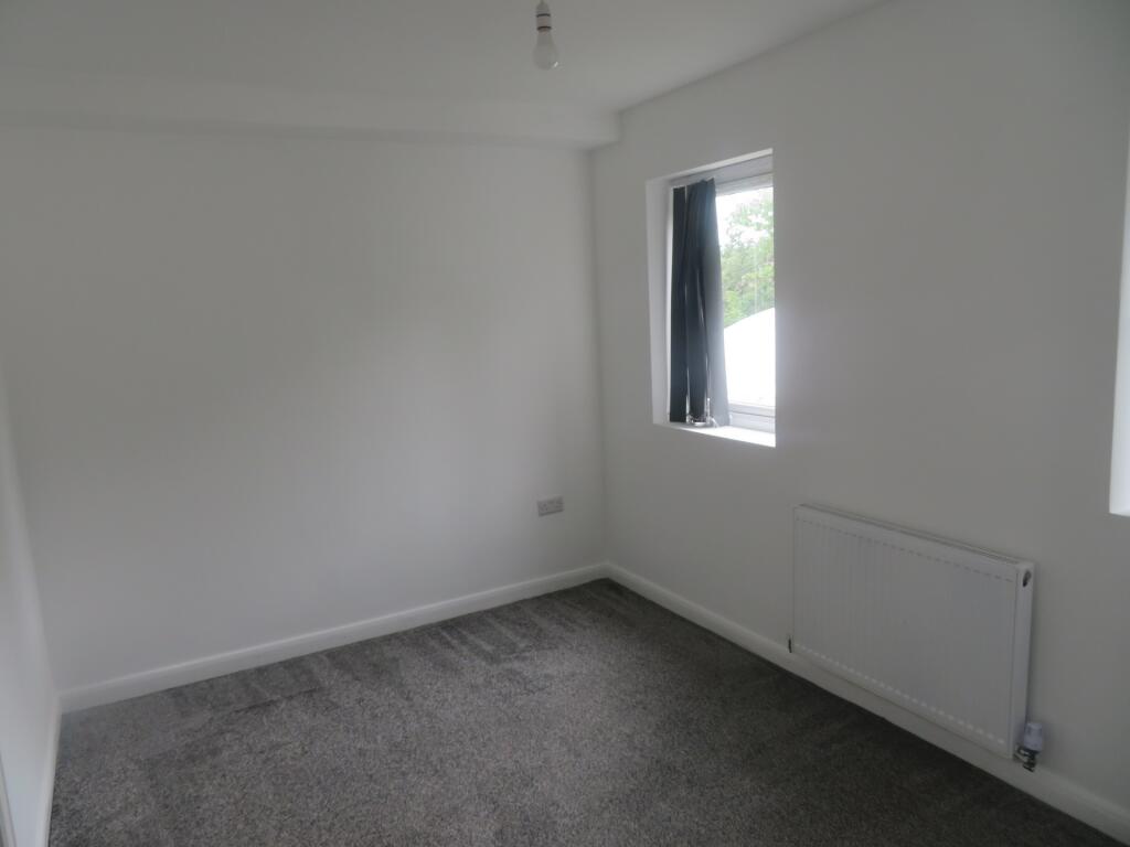 House in Oldham - View 5
