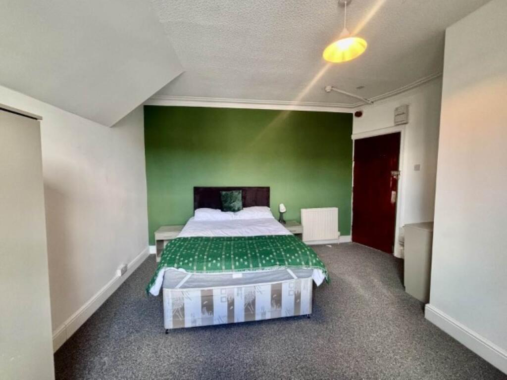 Main image of property: Aberdeen Walk (Room 3), Armley, Leeds