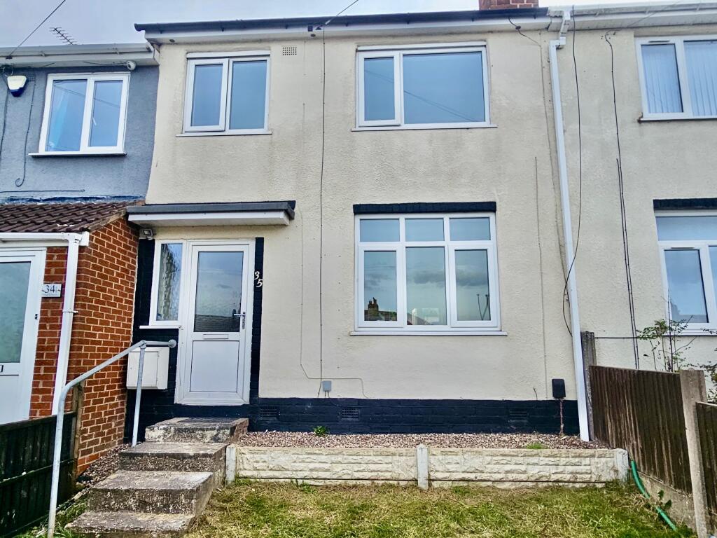 Throne Crescent, Rowley Regis