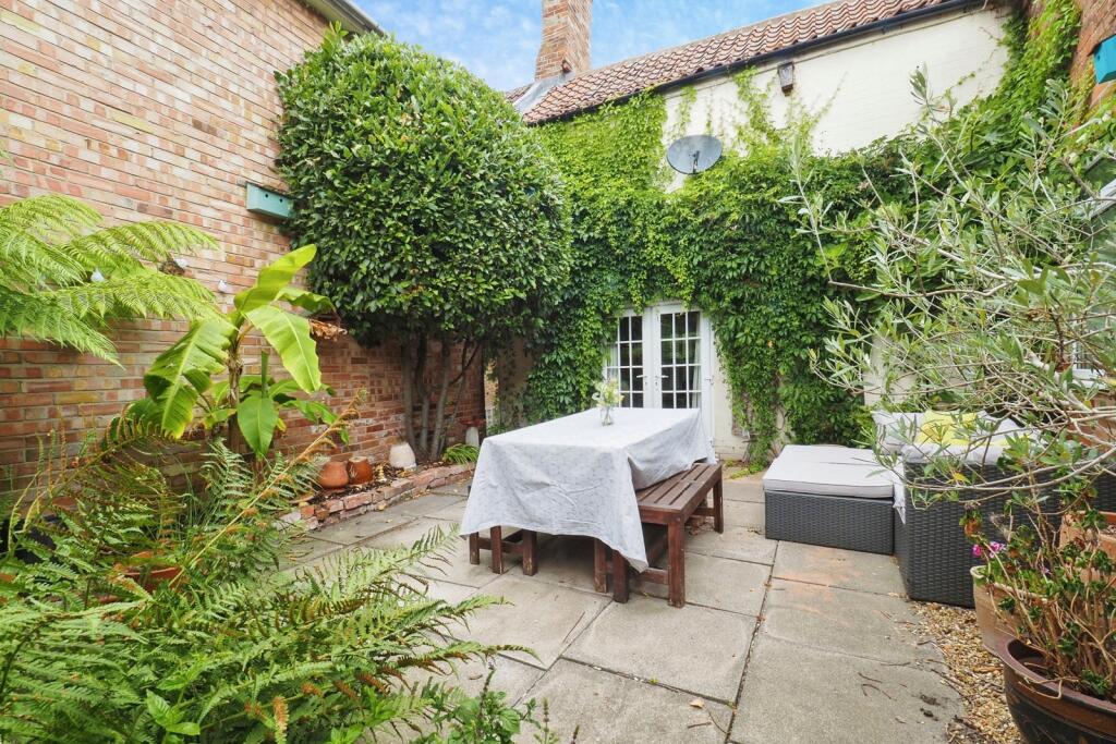 House in Rushcliffe, Scarrington - View 3
