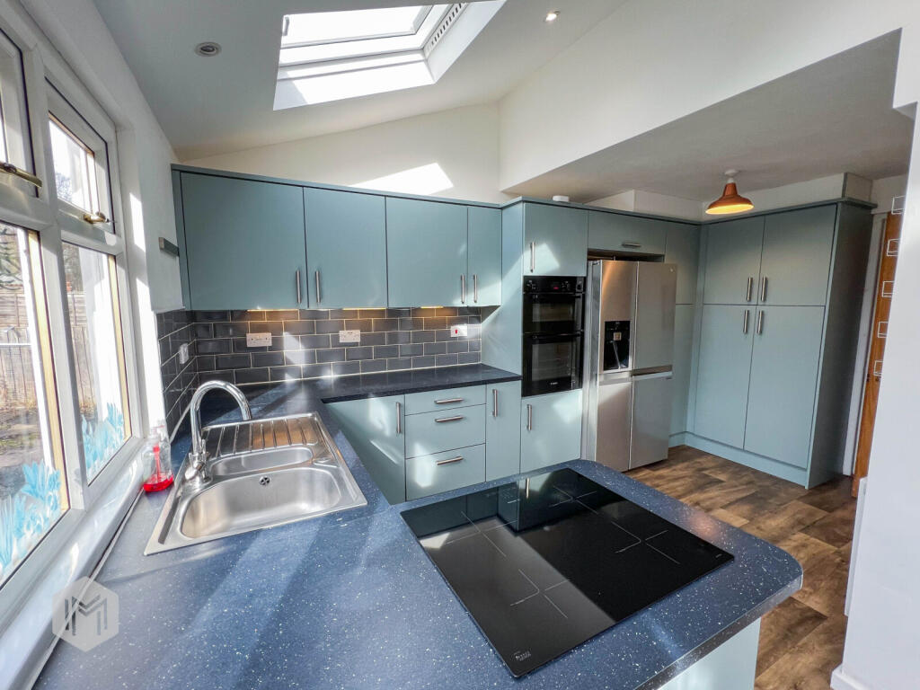 Lyster Close, Birchwood, Warrington, Cheshire, WA3 6QE - Vista 2