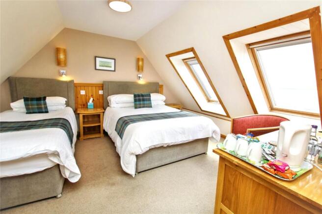 Hunda Bedroom