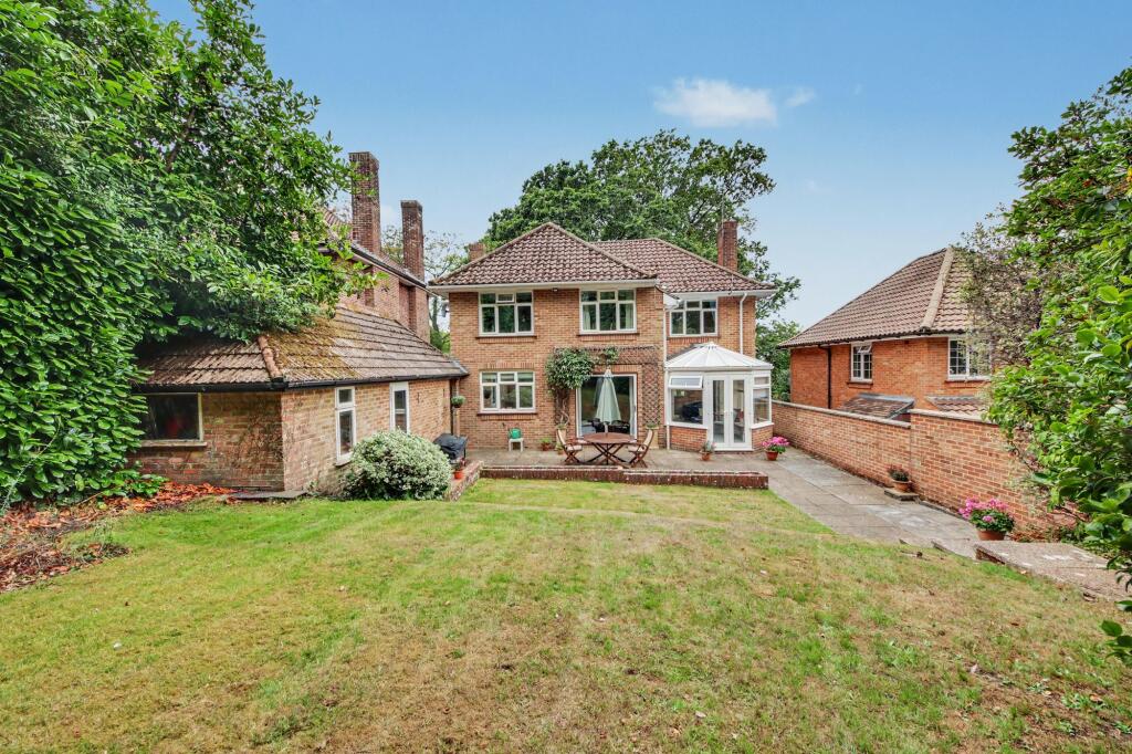 Main image of property: Chalk Hill, West End, SO18
