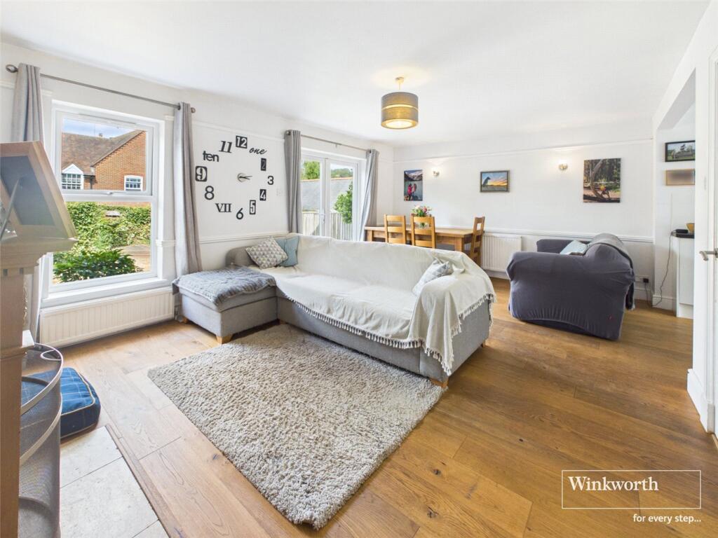 The Close, Hampstead Norreys, Thatcham, Berkshire, RG18 photo 3