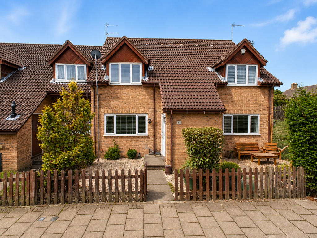 Main image of property: Mariners Walk, Erith, DA8