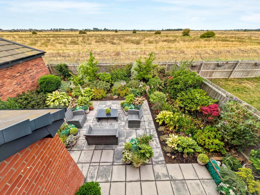 House in East Lindsey, Skegness - View 2