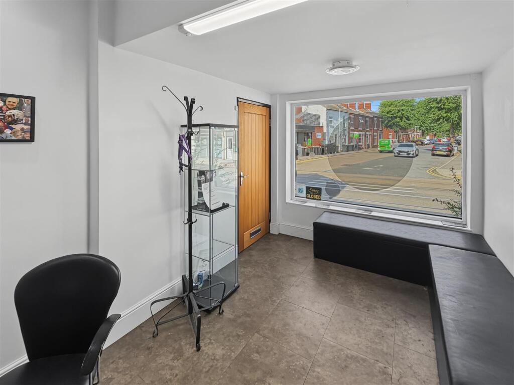 Apartment in Nottingham - View 5