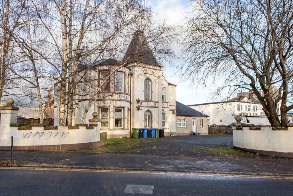 Main image of property: Kellie Place, Alloa, Clackmannanshire, FK10