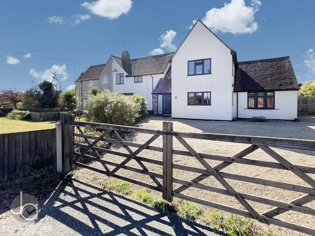 5-bed semi-detached on Maldon Road, Tiptree, £650,000