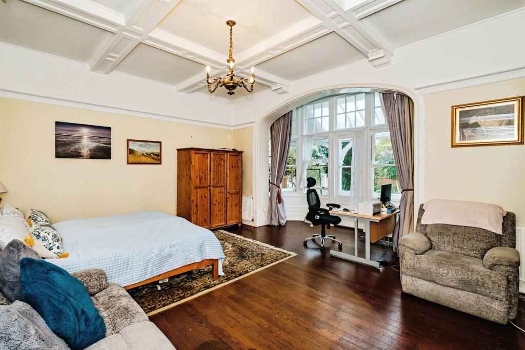 Bath Road, Worthing photo 4
