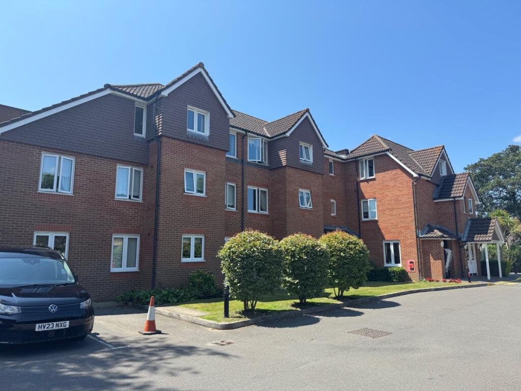 Main image of property: Heathlands Court, Beaulieu Road, Dibden Purlieu, Southampton, Hampshire, SO45