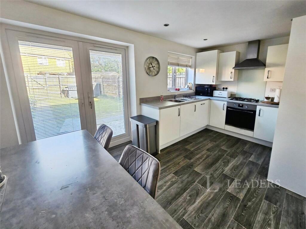 Wolfscote Close, Oakwood, Derby photo 5