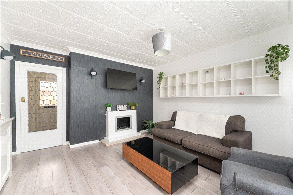 House in Leeds, Low Town End, Morley - View 3
