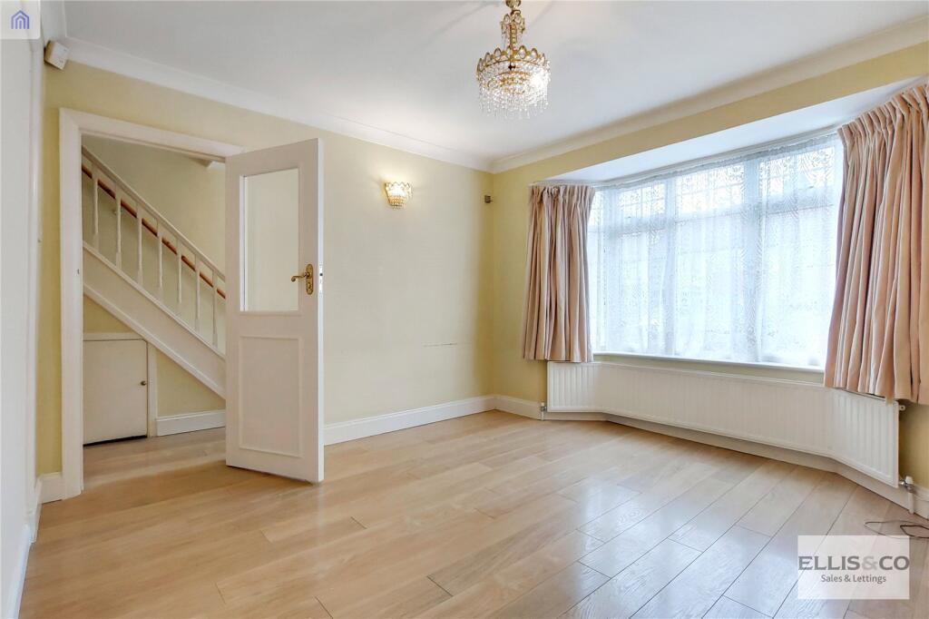 House in Harrow - View 5