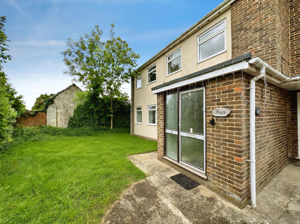 Main image of property: Centurion Close, Salisbury, SP2