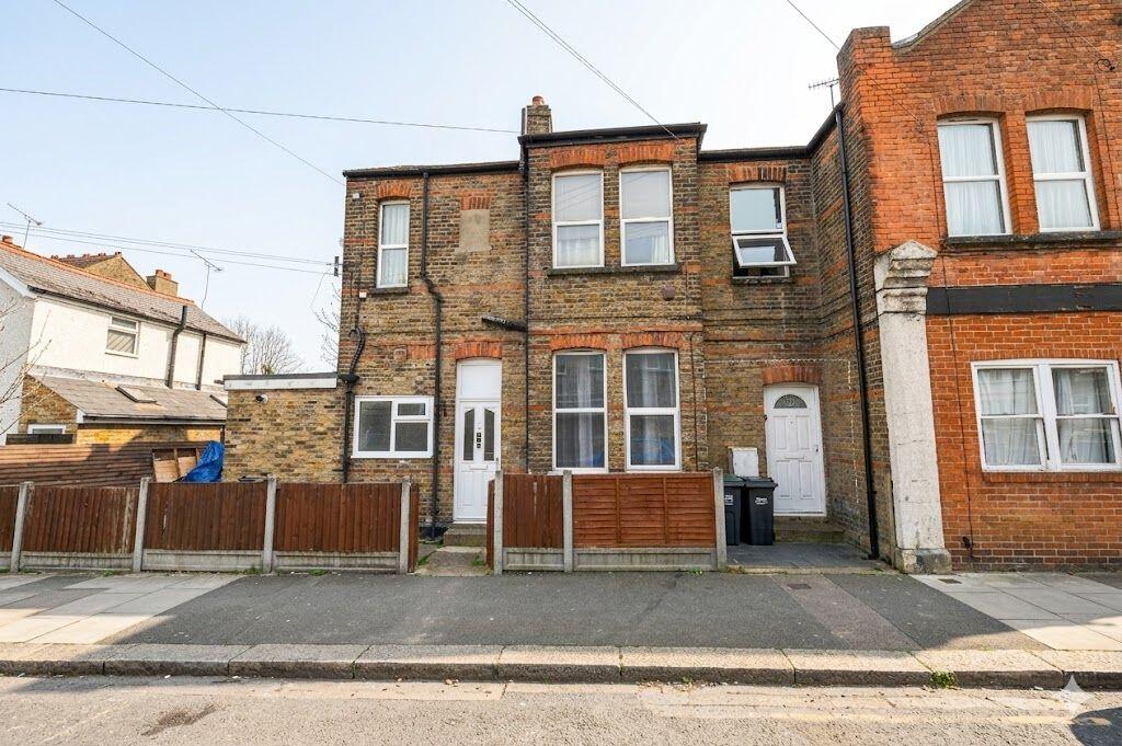 Main image of property: Westborough Road, Westcliff-on-Sea