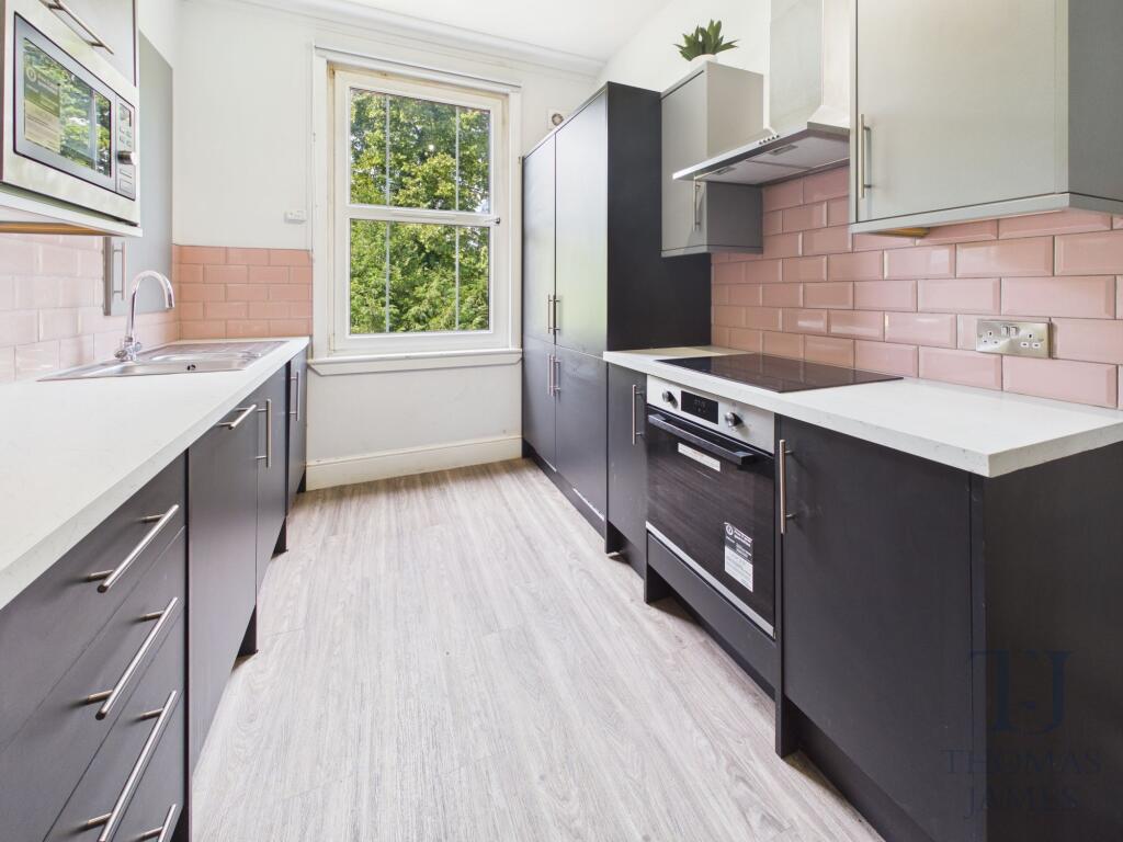 House in Nottingham - View 3