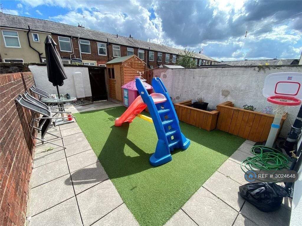 Property photo 9