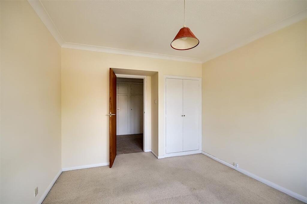 Apartment in Brighton - More