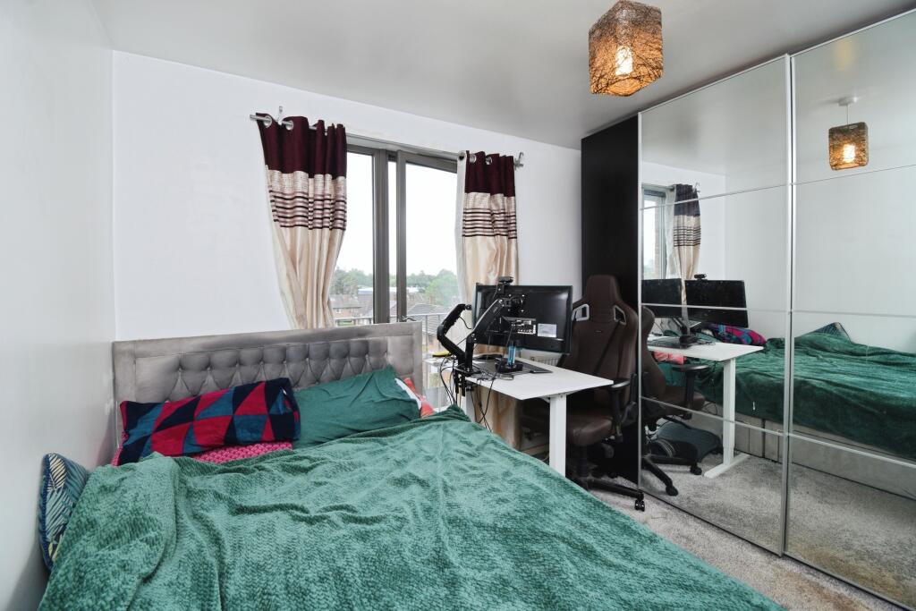 Apartment in London, Custom House, Canning Town - View 5