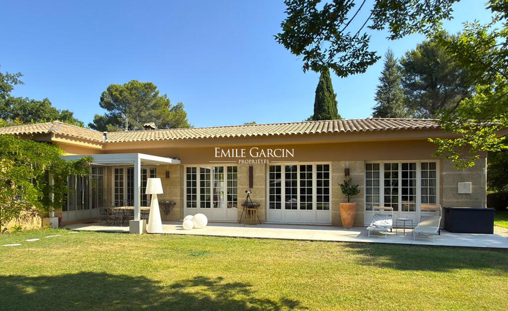 Main image of property: Provence-Alps-Cote d`Azur, Bouches-du-Rhône, Aix-en-Provence