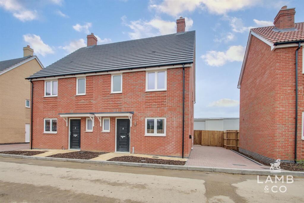 House in Tendring, Upper Dovercourt, Harwich