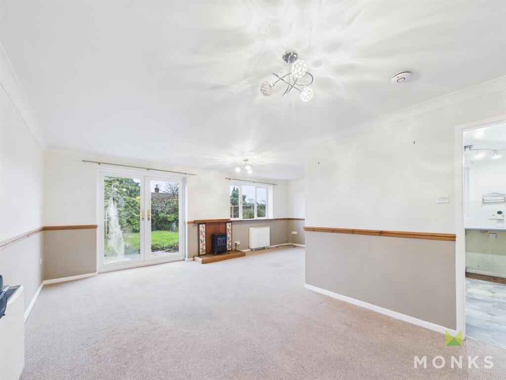 3-bed detached on Trentham Road, Wem, Shrewsbury, £295,000