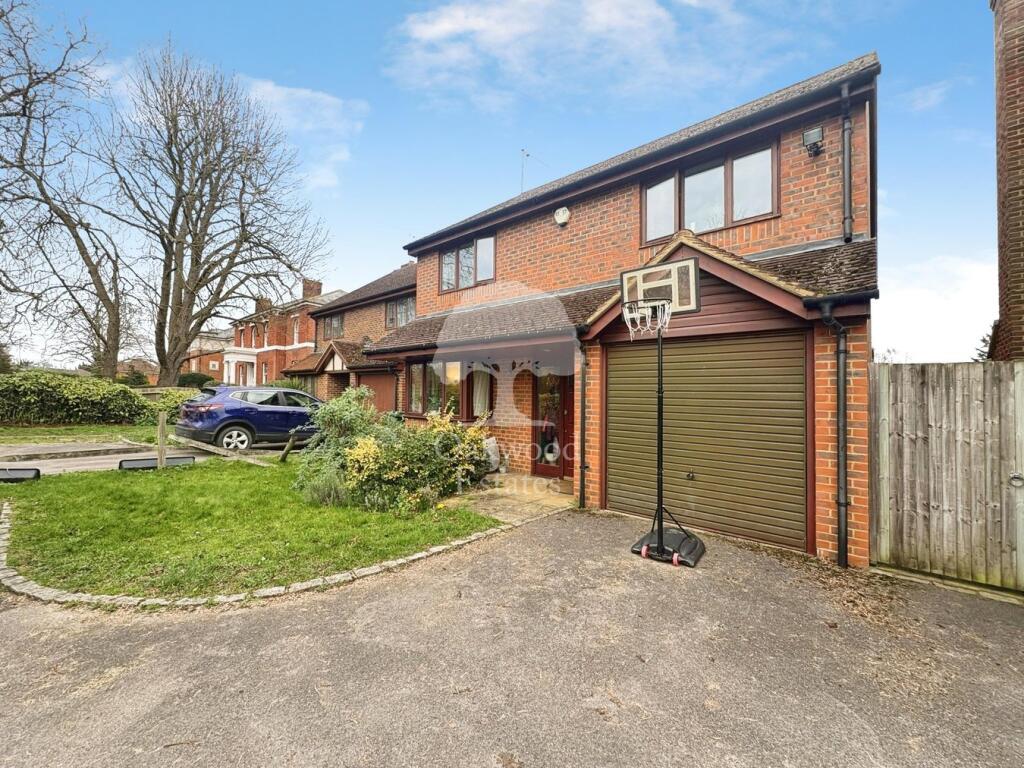 Main image of property: Holyport Road, Maidenhead, SL6