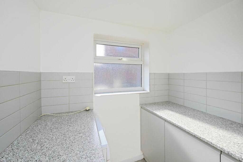 Stanton Place, Mansfield, Nottinghamshire, NG18 photo 3