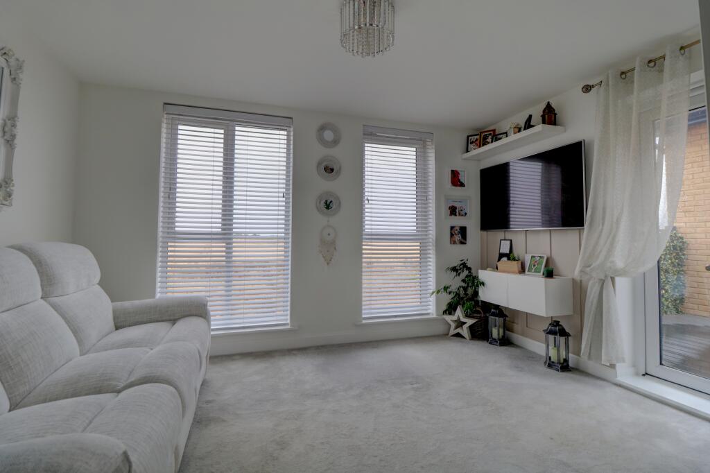 House in Tonbridge - View 2