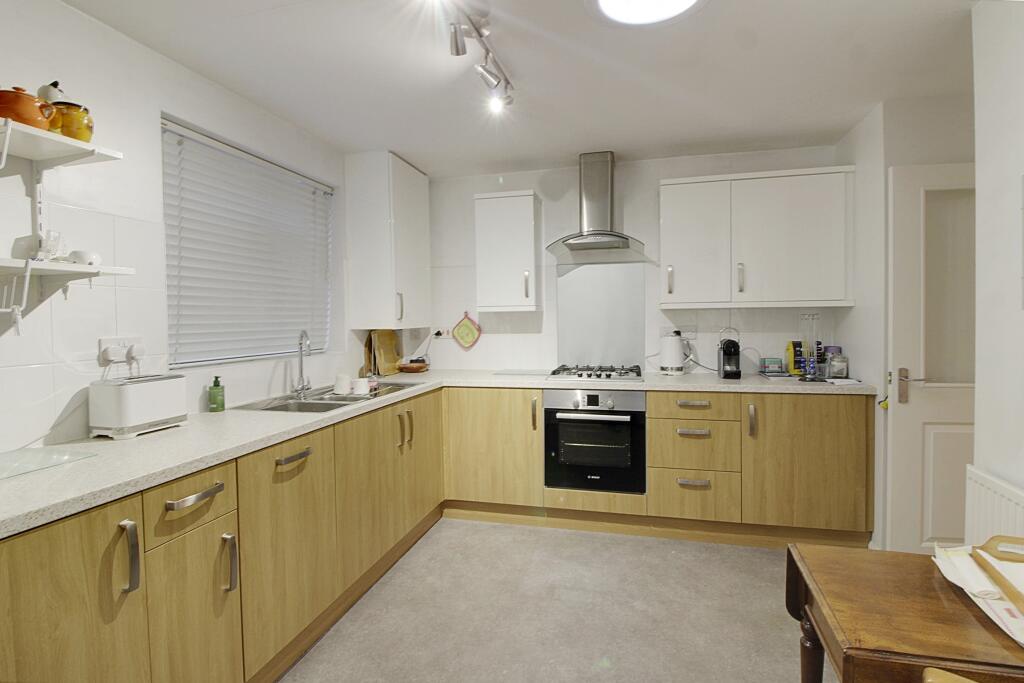 John Eve Way, Market Deeping, PE6 photo 4