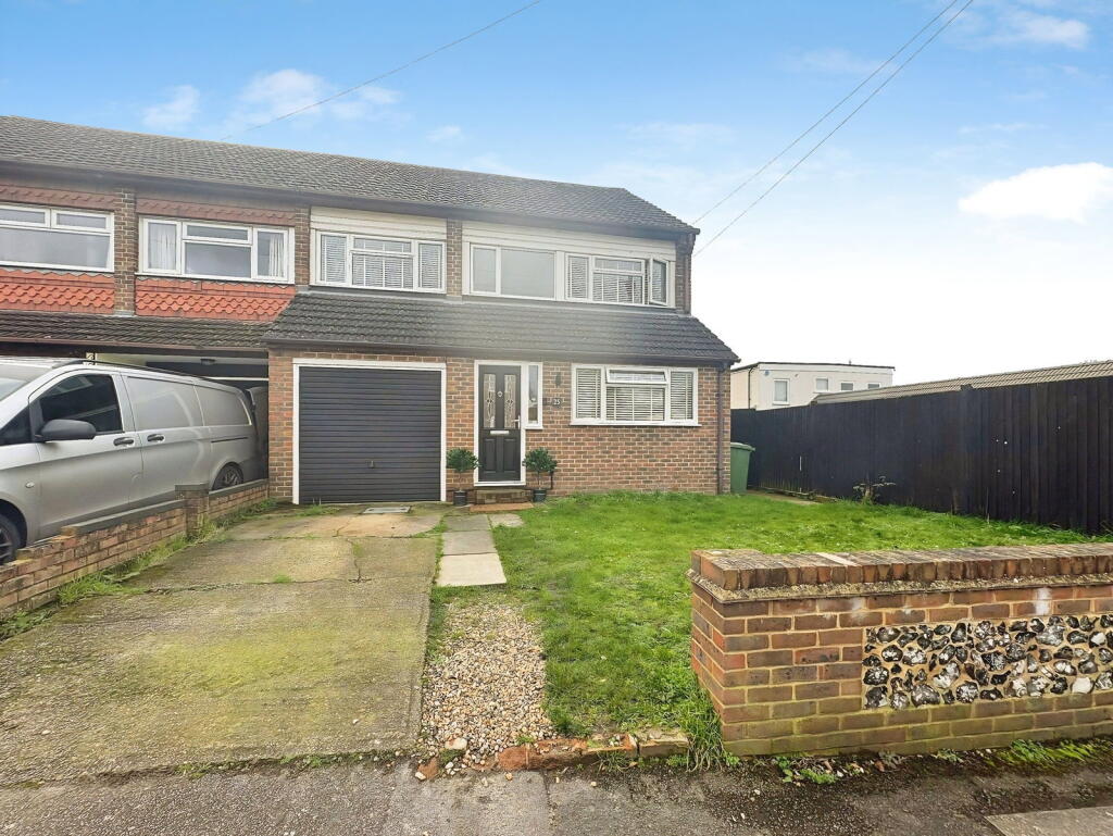 Main image of property: New Road,Hextable,Swanley,BR8 7LS