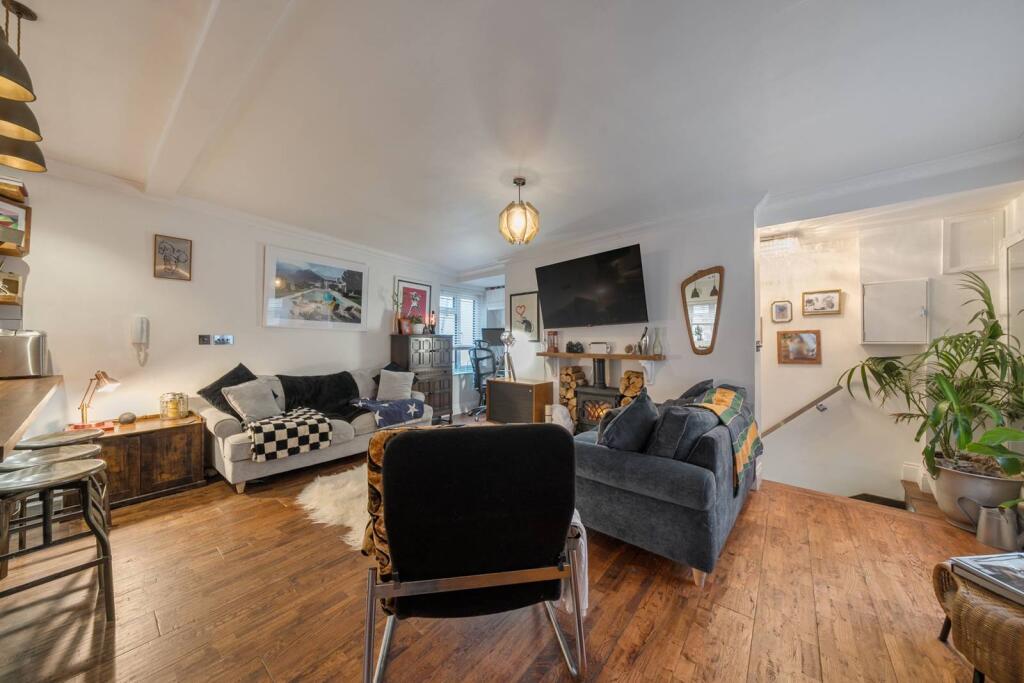 Main image of property: Nottingham Court, Covent Garden, London, WC2H