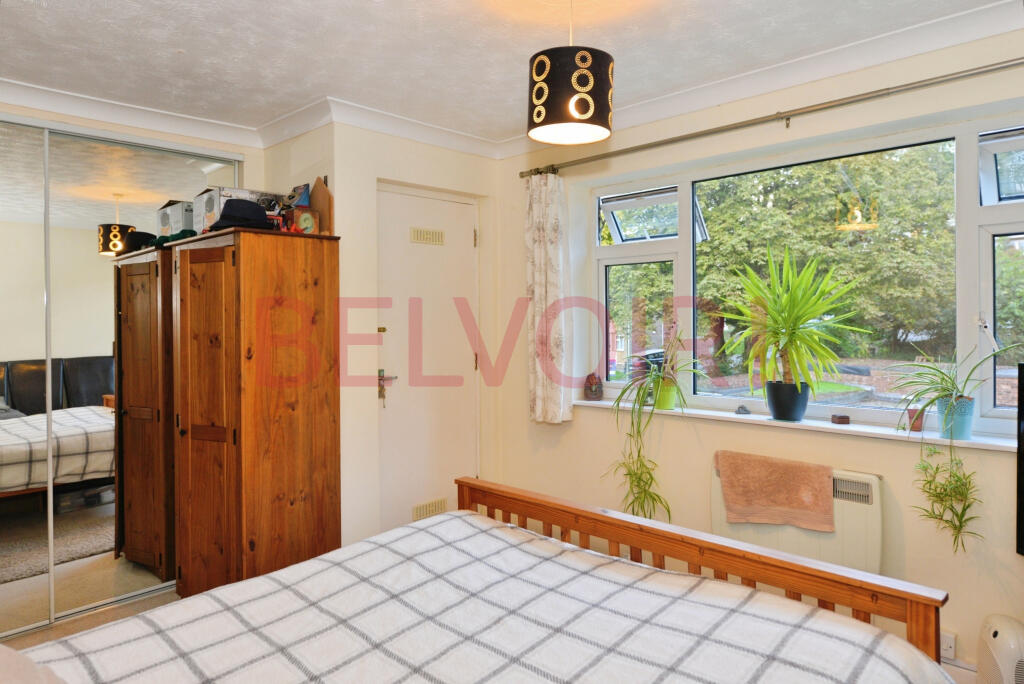 Apartment in Southampton - More