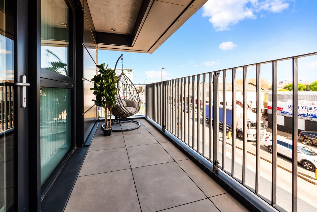 Property photo 8