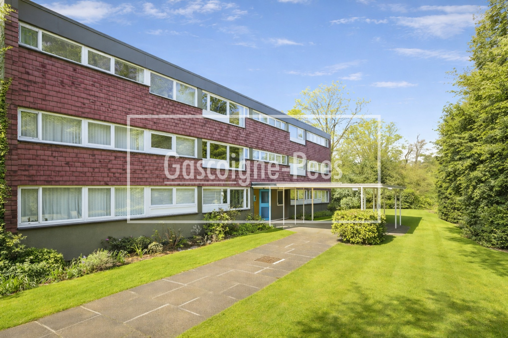 Main image of property: Boxgrove Avenue, Guildford GU1