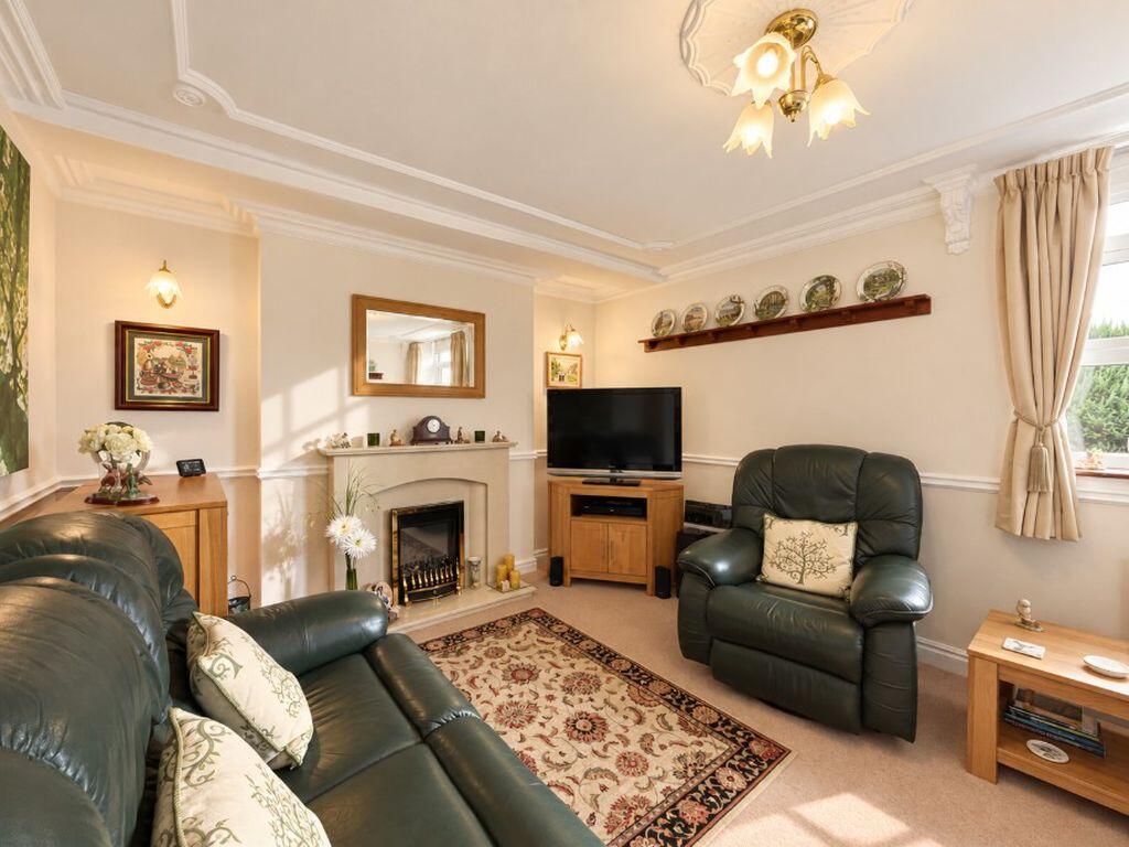 House in Lichfield, Burntwood - View 5