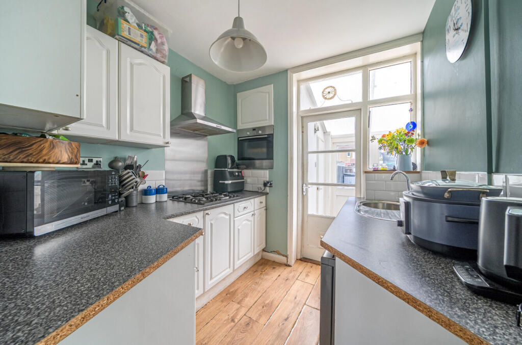 House in Portsmouth, Hilsea - View 3