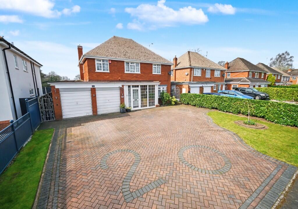 Main image of property: Corfton Drive, Tettenhall, Wolverhampton, West Midlands, WV6