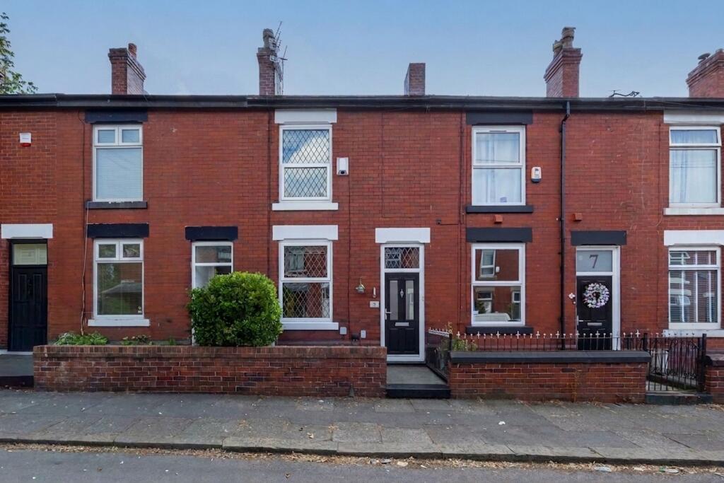 Main image of property: Grosvenor Road , Gee Cross, Hyde