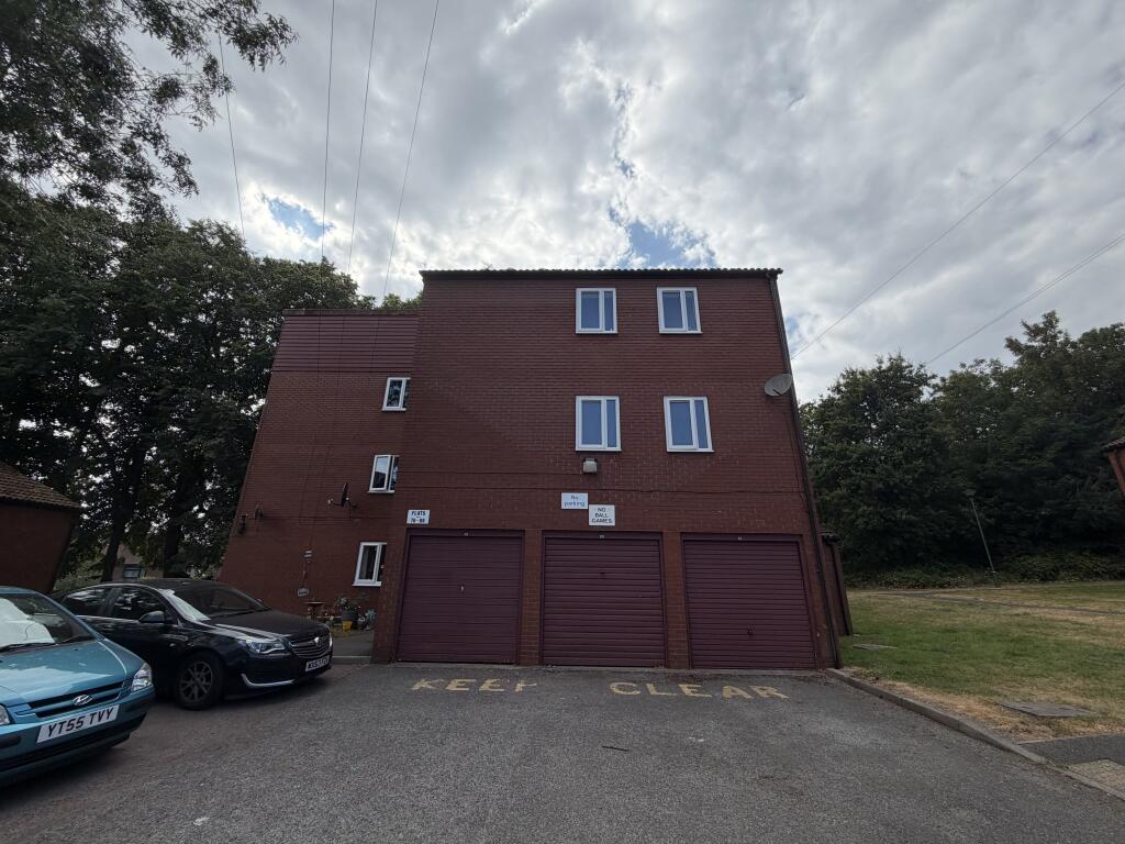 Main image of property: 78 Hall Park Close, Littleover, Derby, Derbyshire DE23 6GY