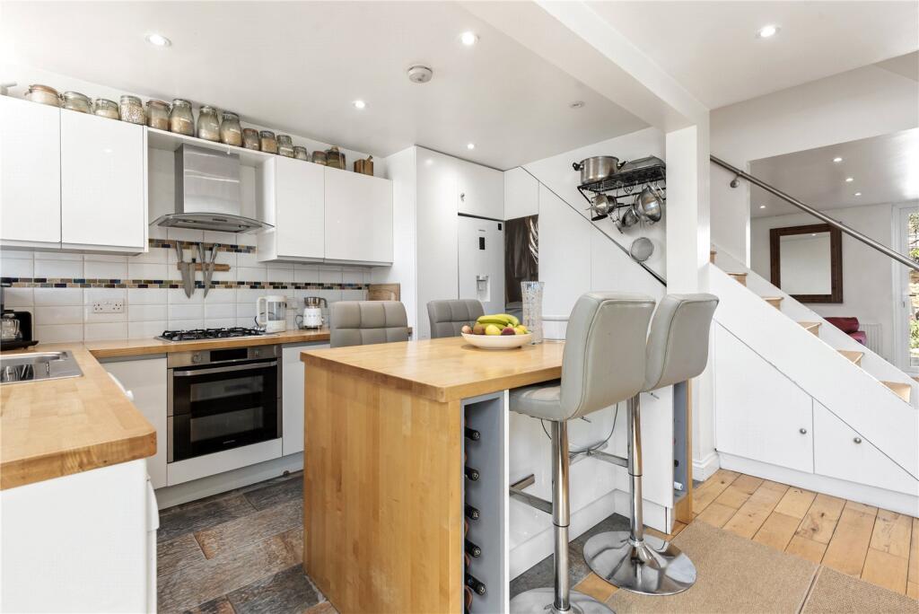 Main image of property: Dunston Road, SW11