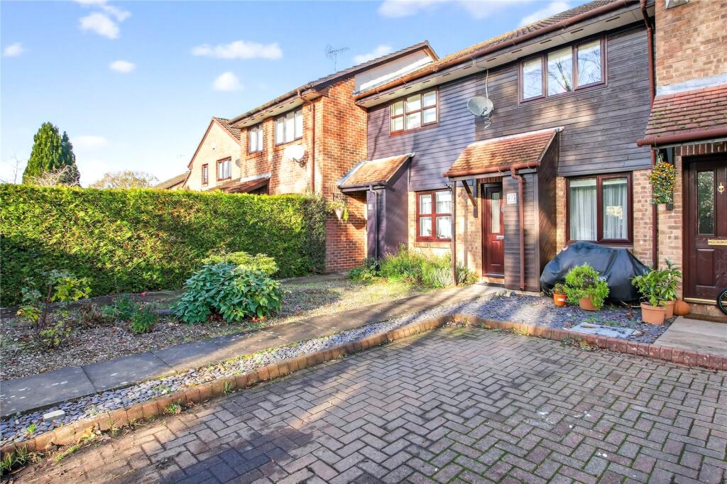 Main image of property: Fordwells Drive, The Warren, Bracknell, Berkshire, RG12