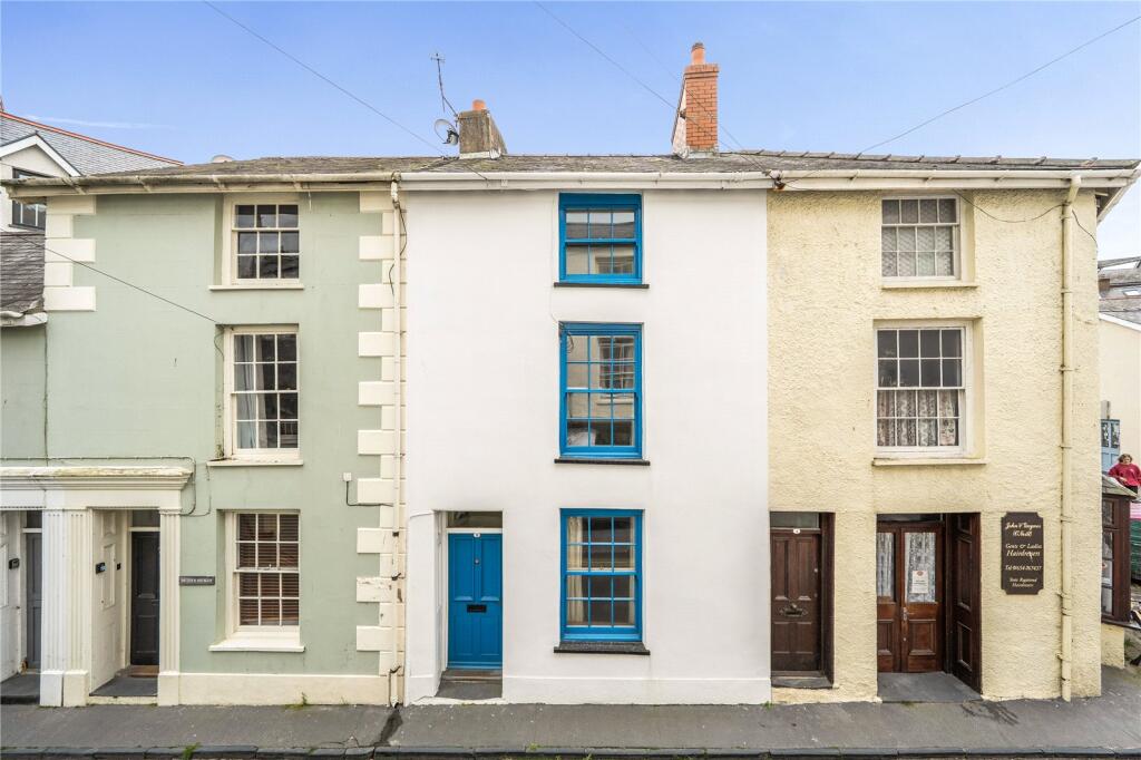 Main image of property: New Street, Aberdovey, Gwynedd, LL35
