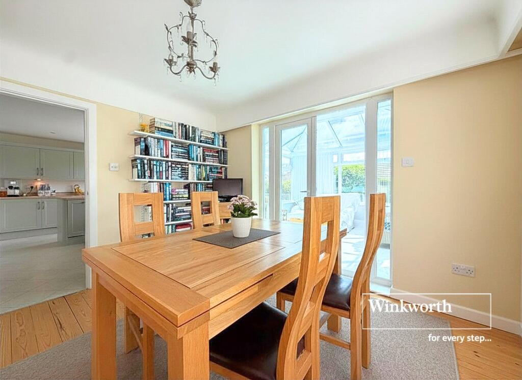Ridgeway, West Parley, Ferndown, Dorset, BH22 photo 4