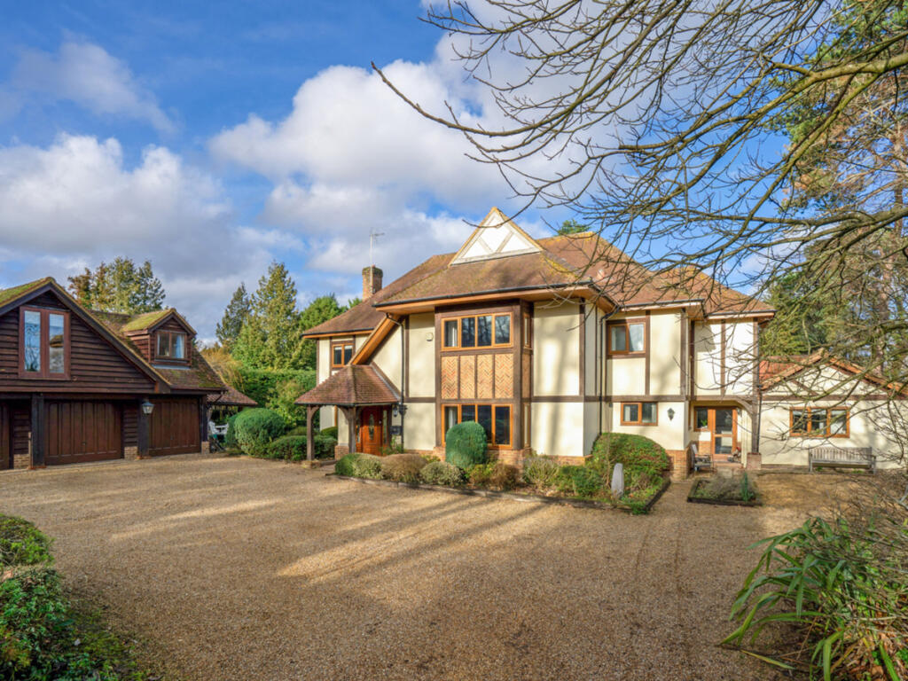 6-bed house on Crowsley Road, Shiplake, RG9, £3,250,000