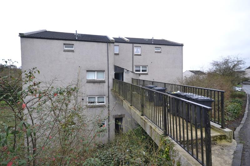 Main image of property: The Auld Road, G67