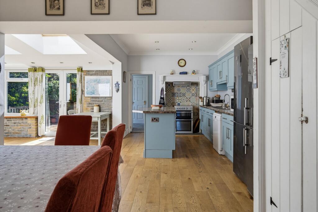 House in Upper Loughor, Llwchwr - View 5